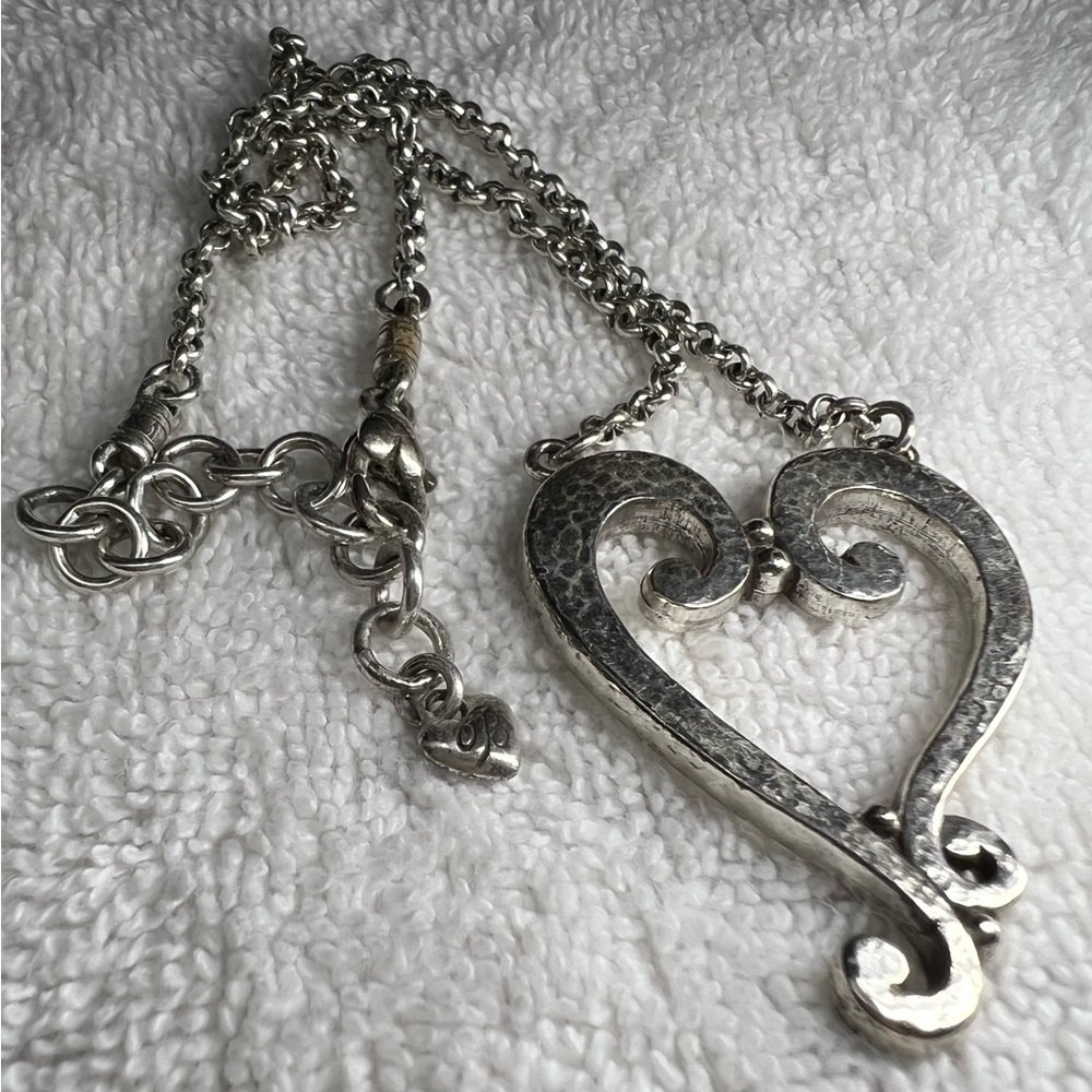 BRIGHTON Tuscan Open Heart Etched Pendant Necklace 16”-18” Adjustable RETIRED